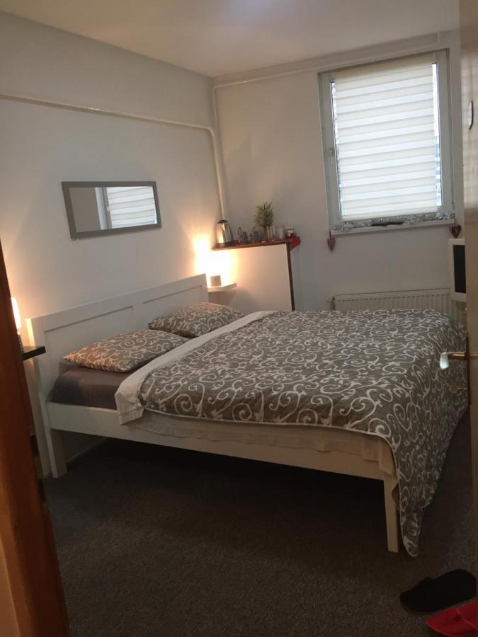 Hostel Lega House โอซีเยก ภายนอก รูปภาพ