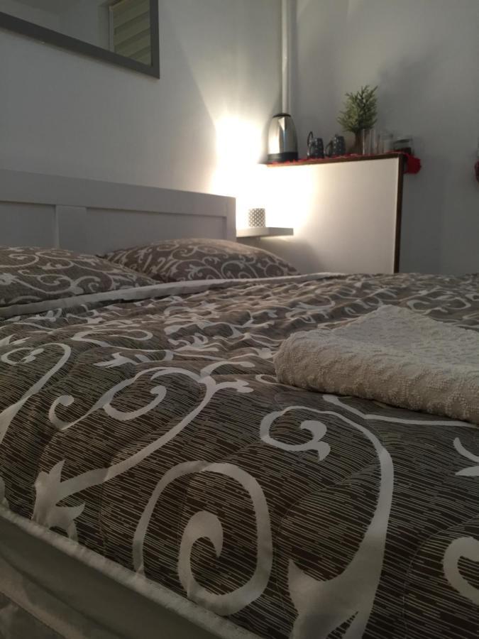 Hostel Lega House โอซีเยก ภายนอก รูปภาพ