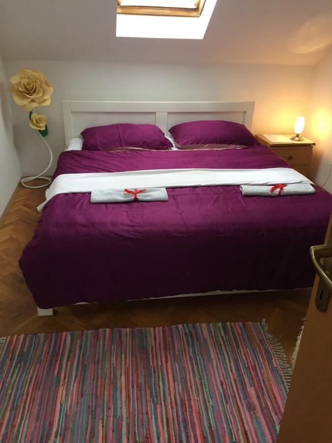 Hostel Lega House โอซีเยก ภายนอก รูปภาพ