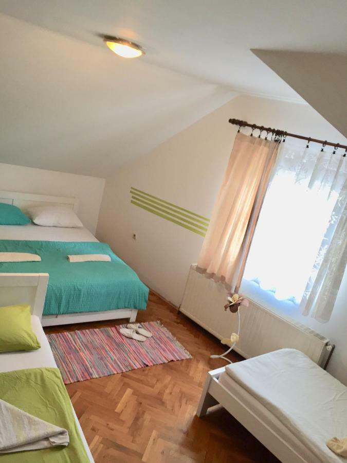 Hostel Lega House โอซีเยก ภายนอก รูปภาพ