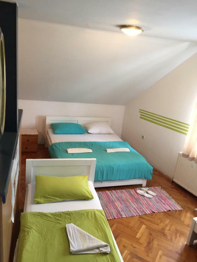 Hostel Lega House โอซีเยก ภายนอก รูปภาพ